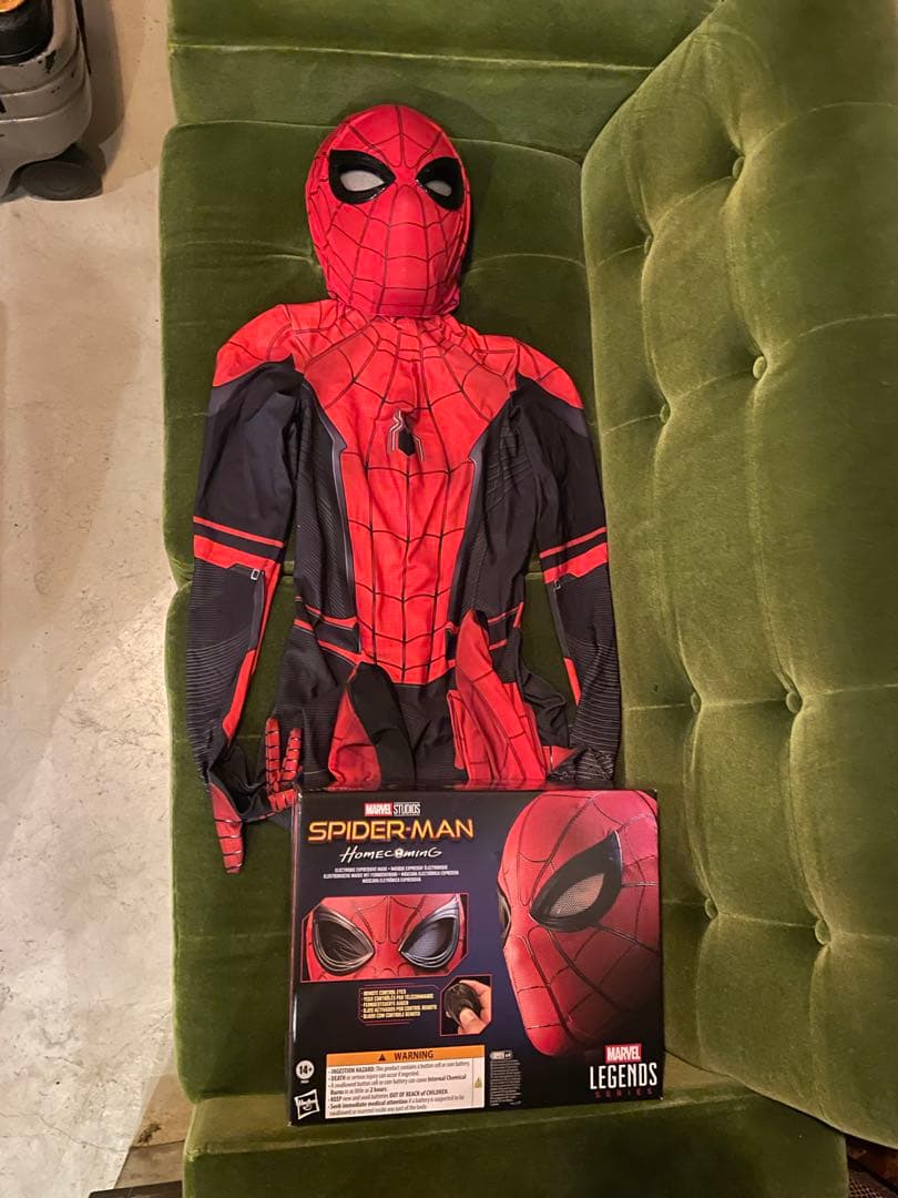 スパイダーマン　 マスクとスーツセット