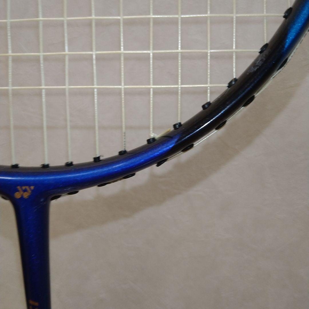 YONEX　ISOMETRIC PRO 800 ラケット