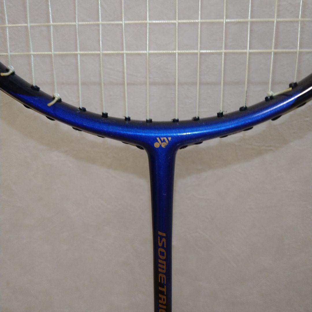 YONEX　ISOMETRIC PRO 800 ラケット
