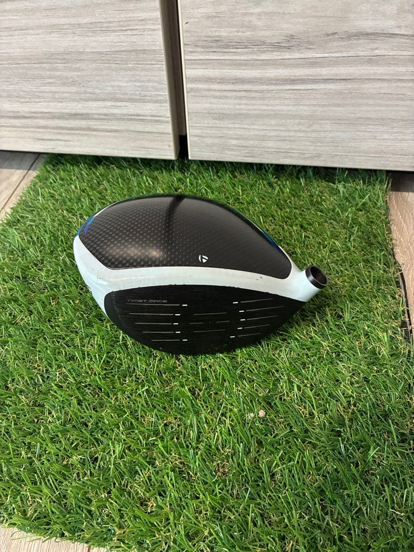 TaylorMade sim2 MAX-D ドライバー　10.5° ヘッドのみ
