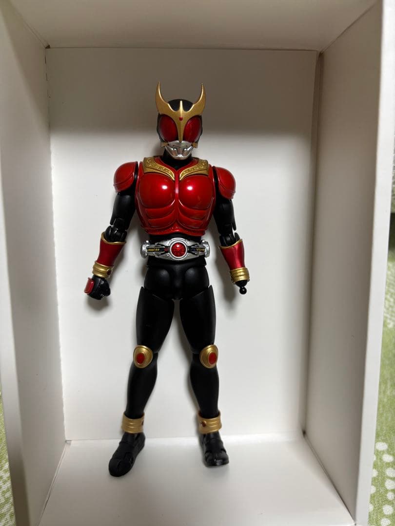 【欠品あり】真骨彫　仮面ライダークウガ　マイティフォーム