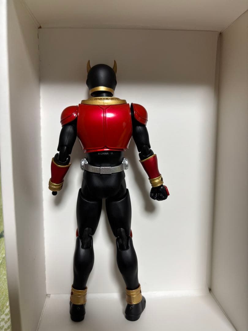 【欠品あり】真骨彫　仮面ライダークウガ　マイティフォーム