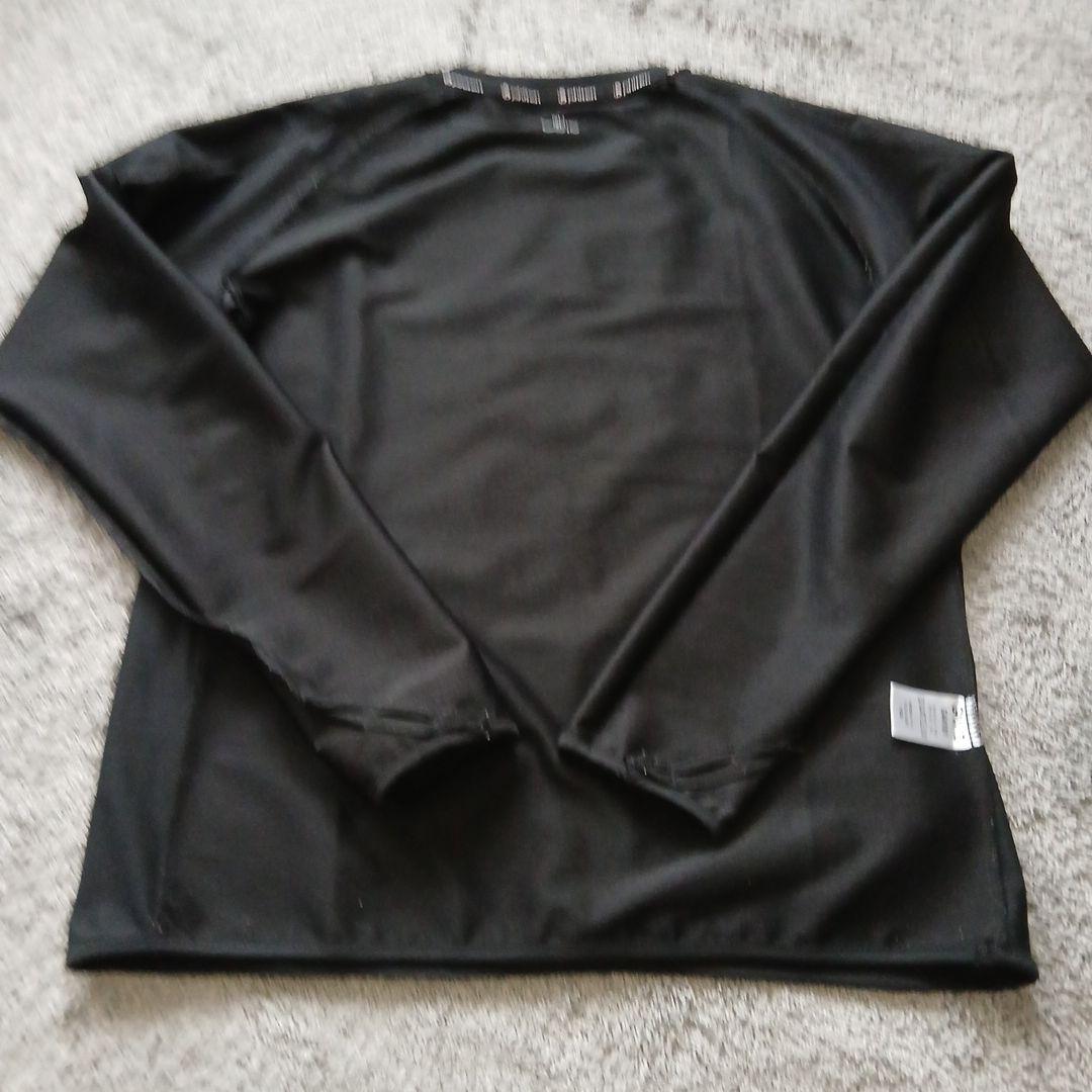 美品ガビックGAVIC×phiten ハイブリッドクロスプルオーバーブラックXL