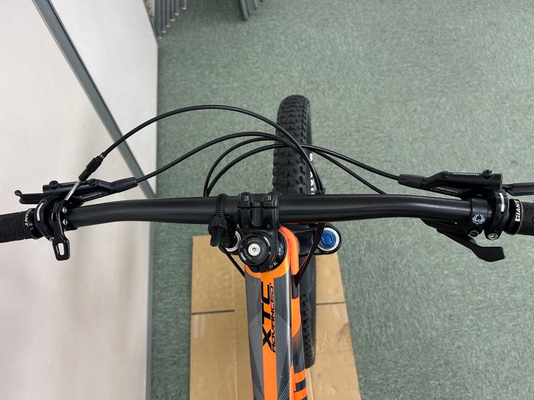 引取り限定　Giant XTC advanced+2 ホイール