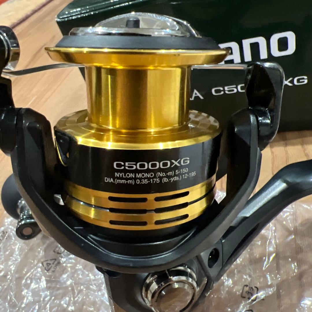 SHIMANO シマノ 22 SAHARA C5000XG スピニングリール