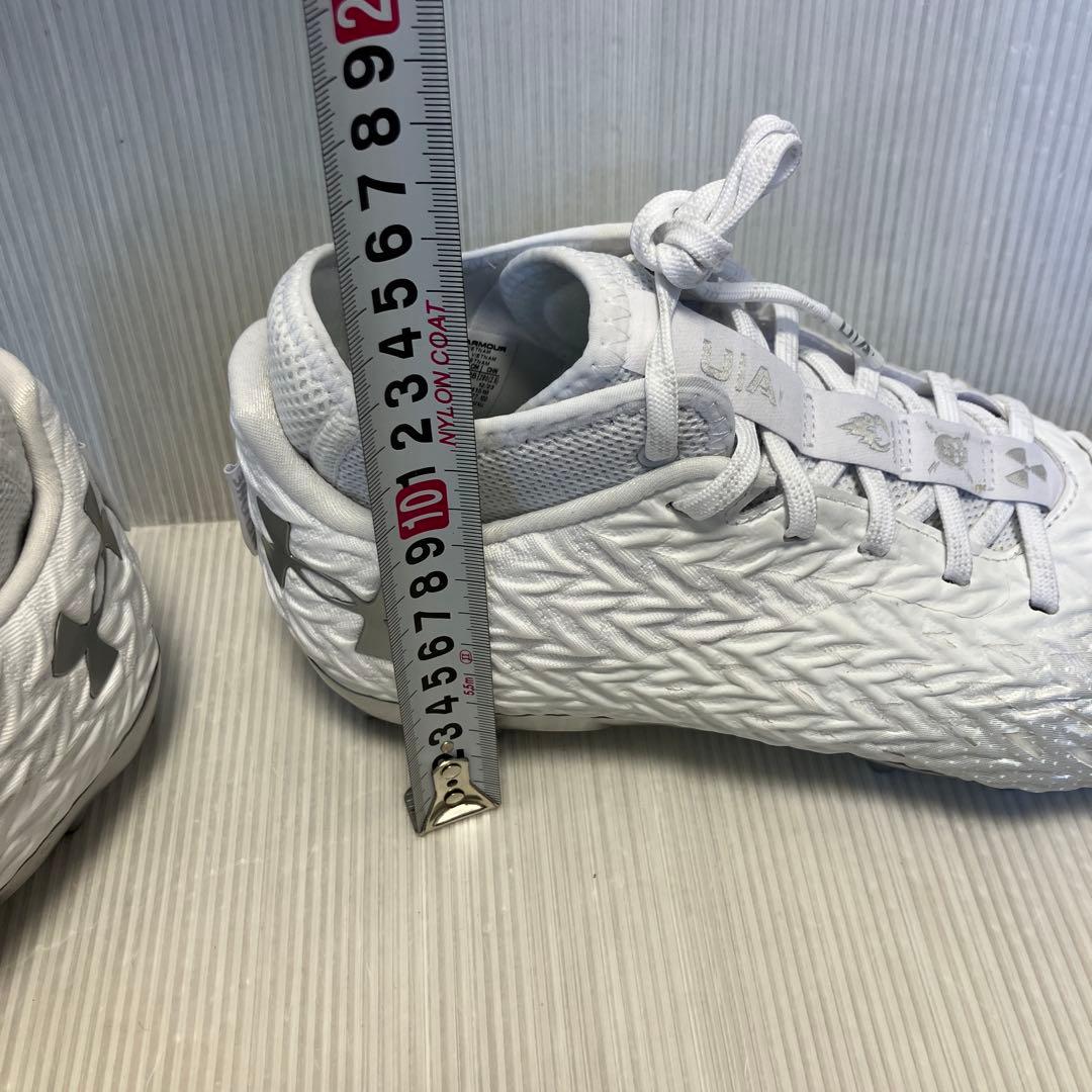 送料無料 新品 underarmour アメフトspotlight clone