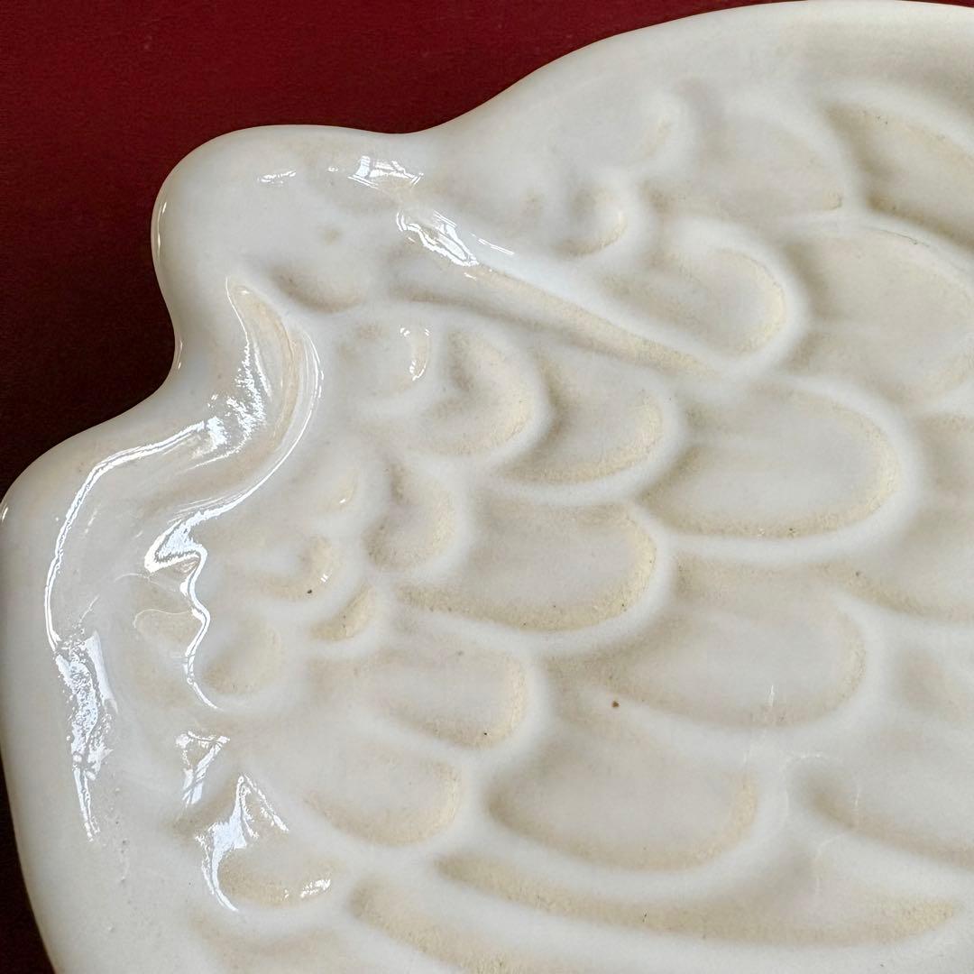 赤膚焼　銘々皿　2枚セット　大塩昭山　鶴　高級品　鳥　作家　器　三つ足　白　ツル