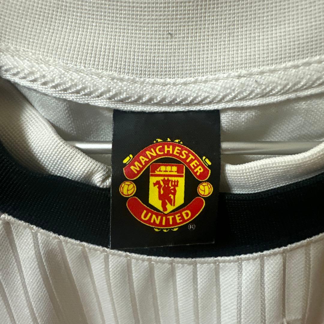 サッカーシャツ　ゲームシャツ　古着　Manchester united