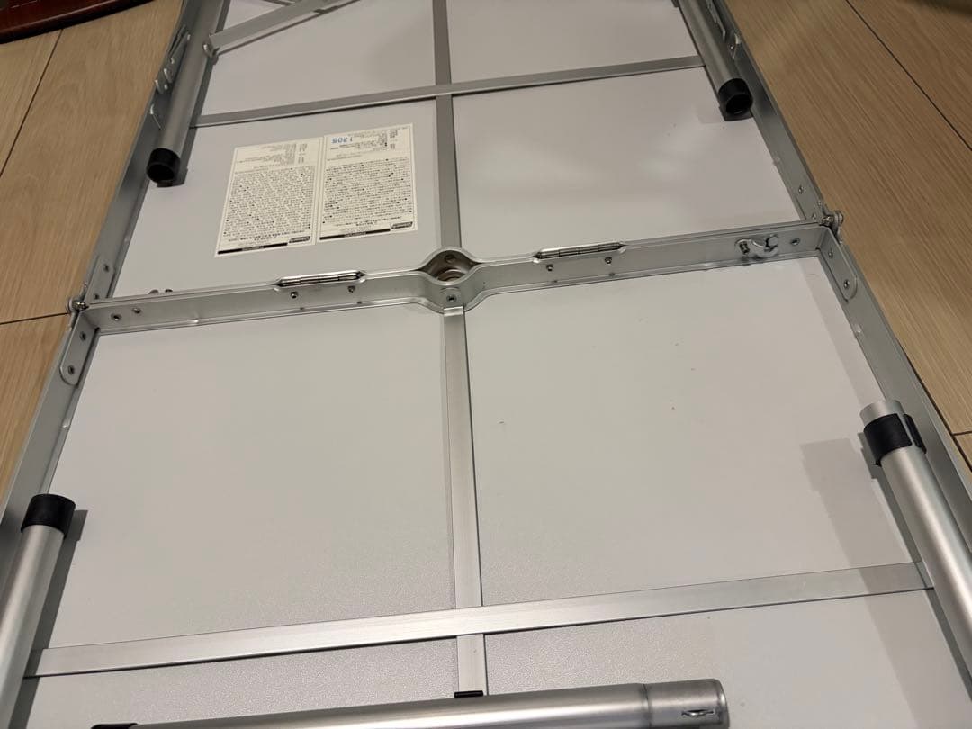カラフル木目調折りたたみテーブル
