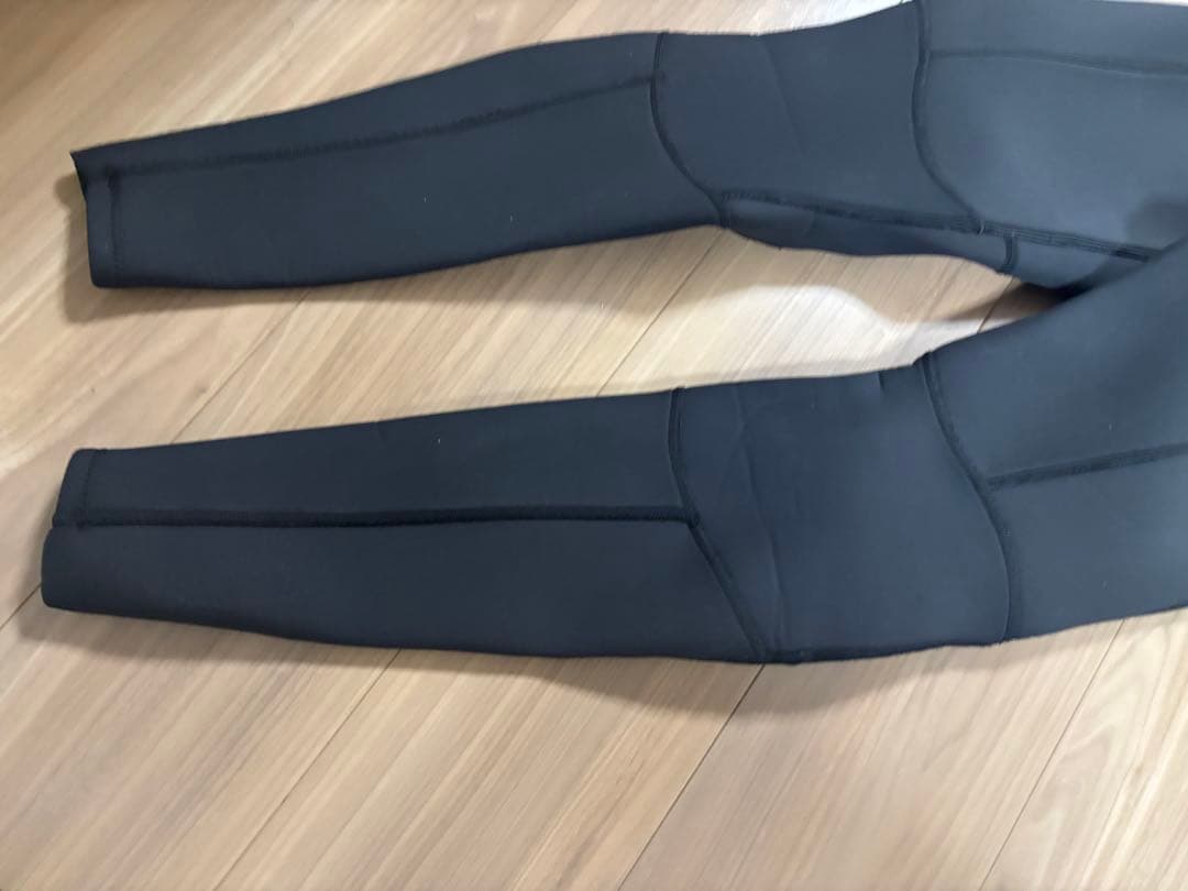 ★送料無料★お洒落　ビラボン　フルスーツ　ウエットスーツ　サーフィン　可愛い