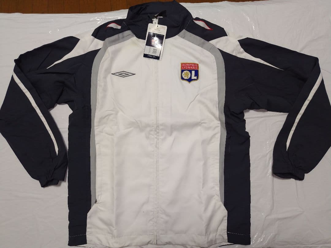 Umbro オリンピック・リヨン2007トラックスーツ Mサイズ 未使用品