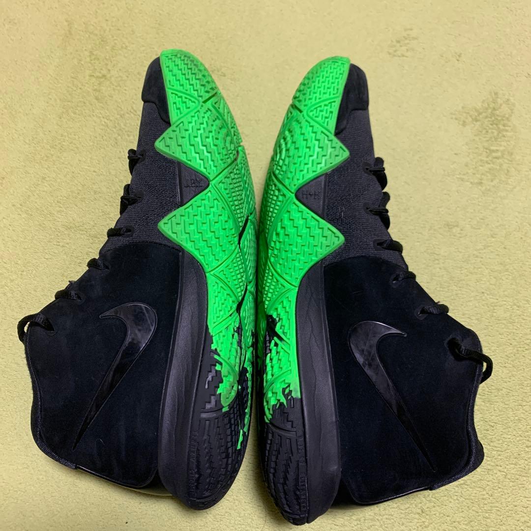 Kyrie 4 Halloween グローバルラスト