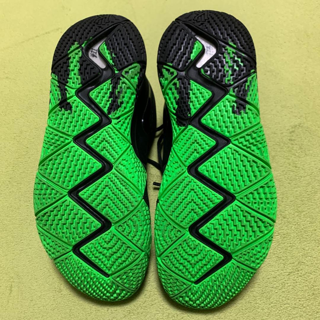 Kyrie 4 Halloween グローバルラスト
