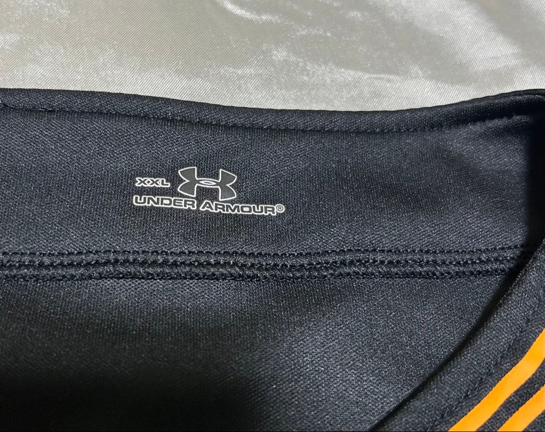 読売ジャイアンツ　ユニフォーム　UNDERARMOUR 泉口友汰選手　応援グッズ