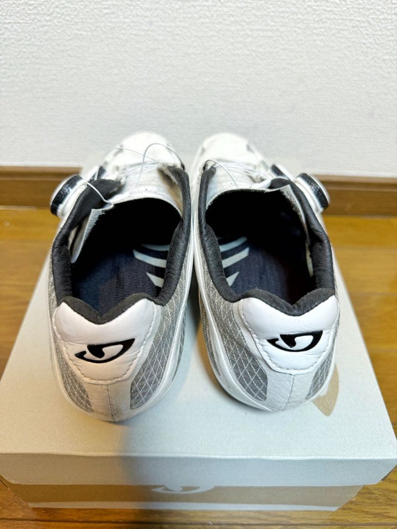 GIRO IMPERIAL（インペリアル) ホワイト 42サイズ