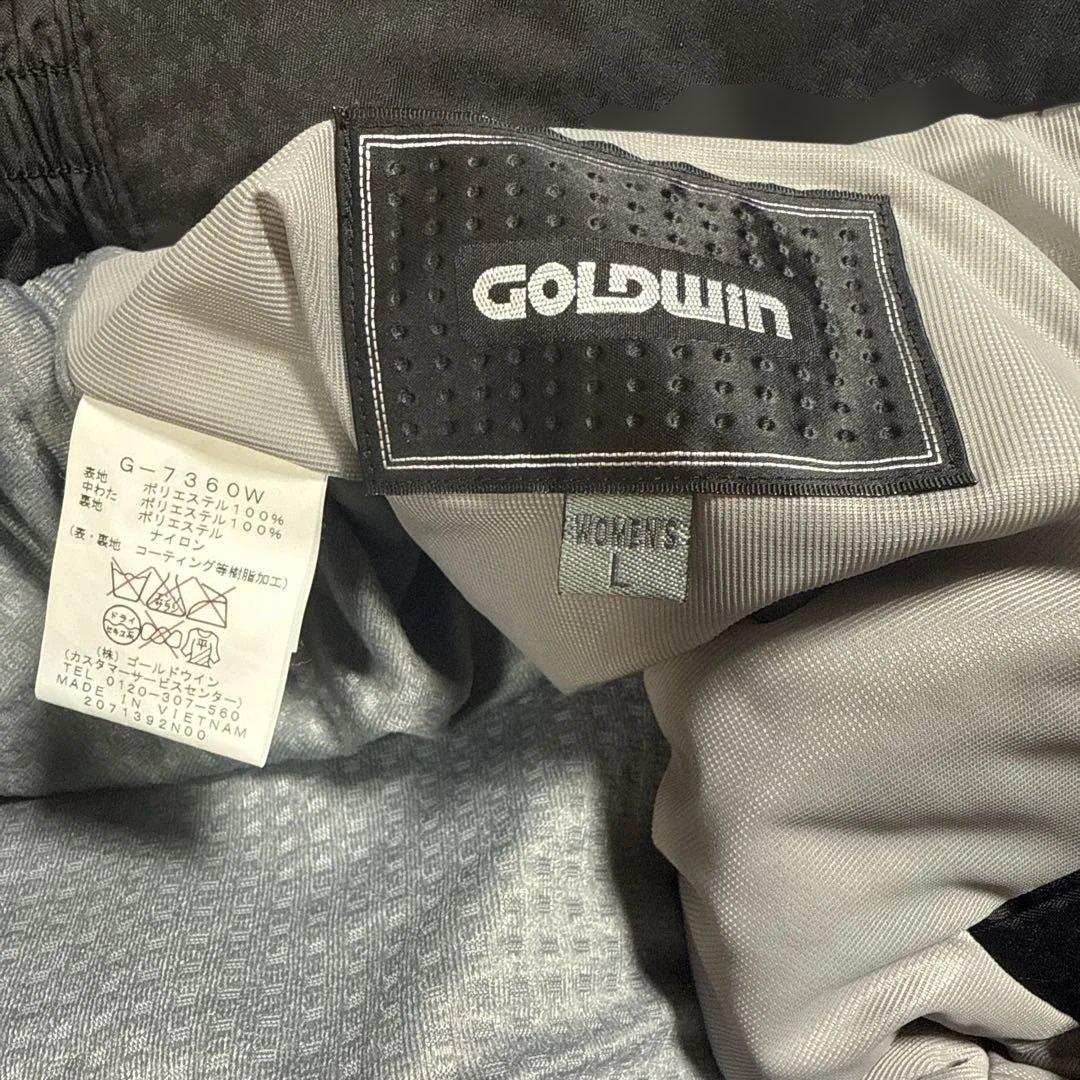 GOLDWIN スキーウェアホワイト ファー付き ジャケット・パンツセット