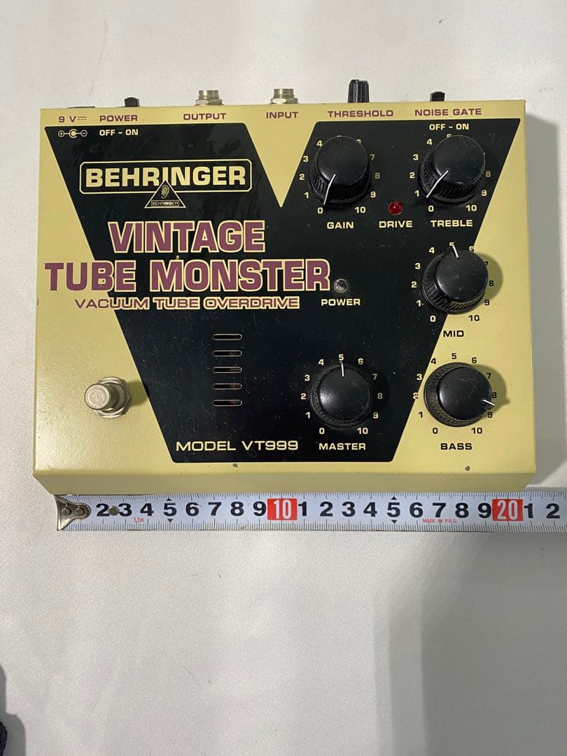 ギター BEHRINGER VT999 TUBE MONSTER