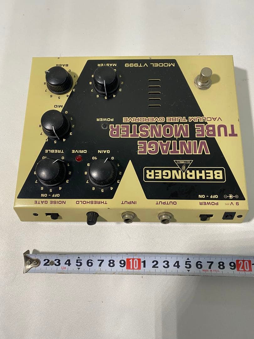 ギター BEHRINGER VT999 TUBE MONSTER
