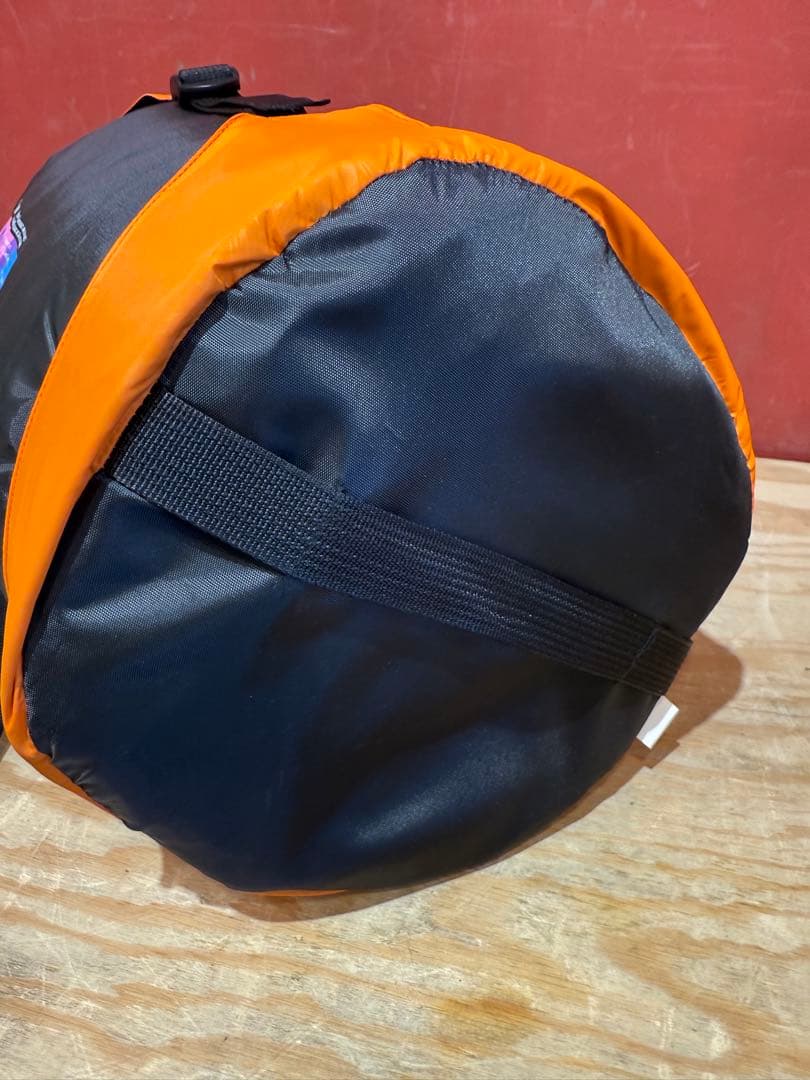 【極美品】　TOOGE ICE- 1500　ダウンシュラフ　寝袋　B
