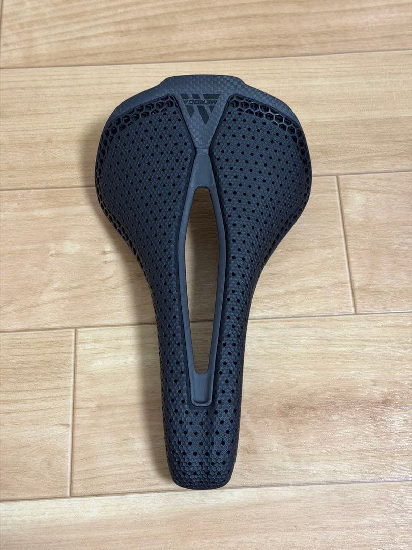 MEROCA 3D プリント フルカーボン サドル 超軽量 新品 未使用品