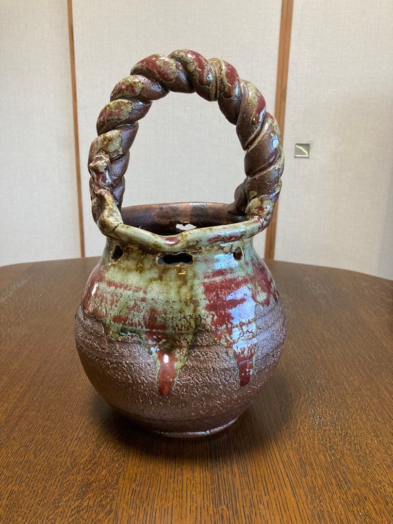 信楽焼　花瓶　桐箱付き