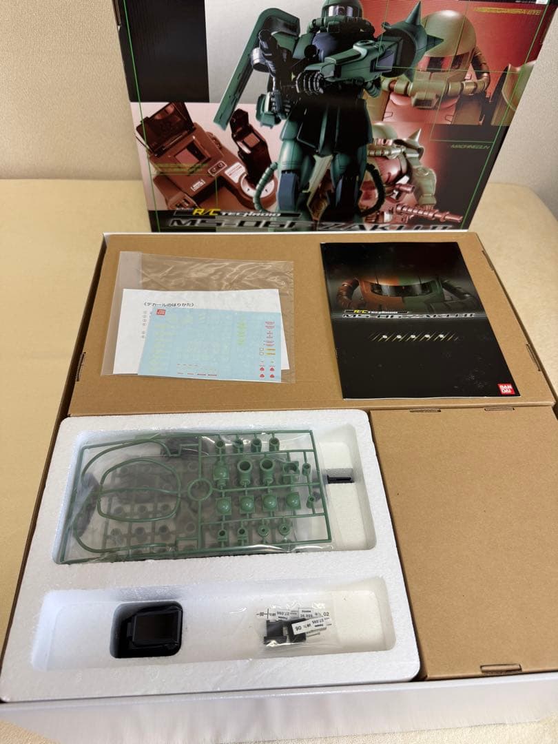 R/C TECH ROID MS-06F ZAKUII　（量産型）
