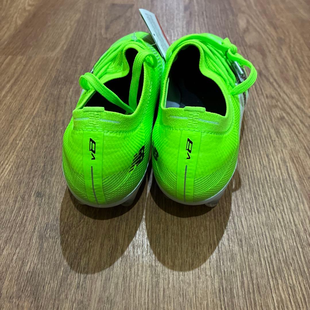 New Balance 442 蛍光イエロー サッカーシューズ