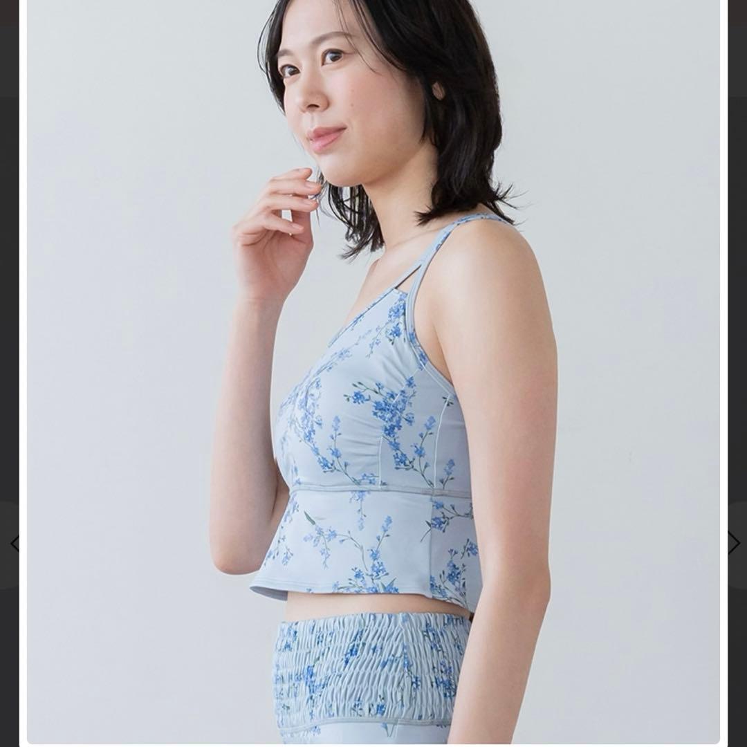 AN様★SUKALA スカーラ　スプリングフラワーフレアブラトップ　忘れな草 M