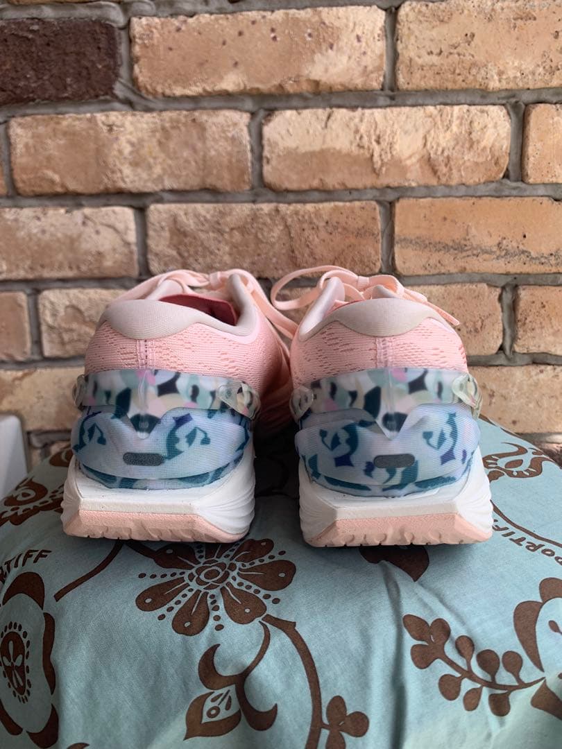 正規品一度使用！25cm Puma RunXX Nitro Maggieピンク