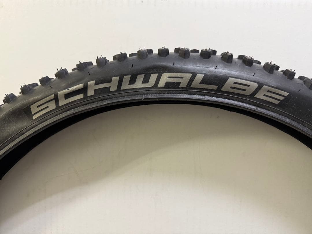 シュワルベ ICE SPIKER PRO スパイクタイヤ 27.5×2.25