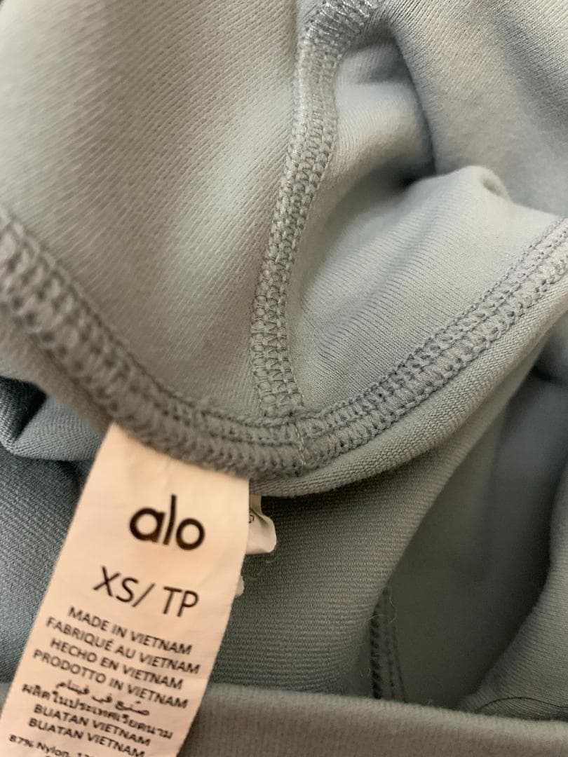 alo YOGA ハイウエスト AIRBRUSH レギンス