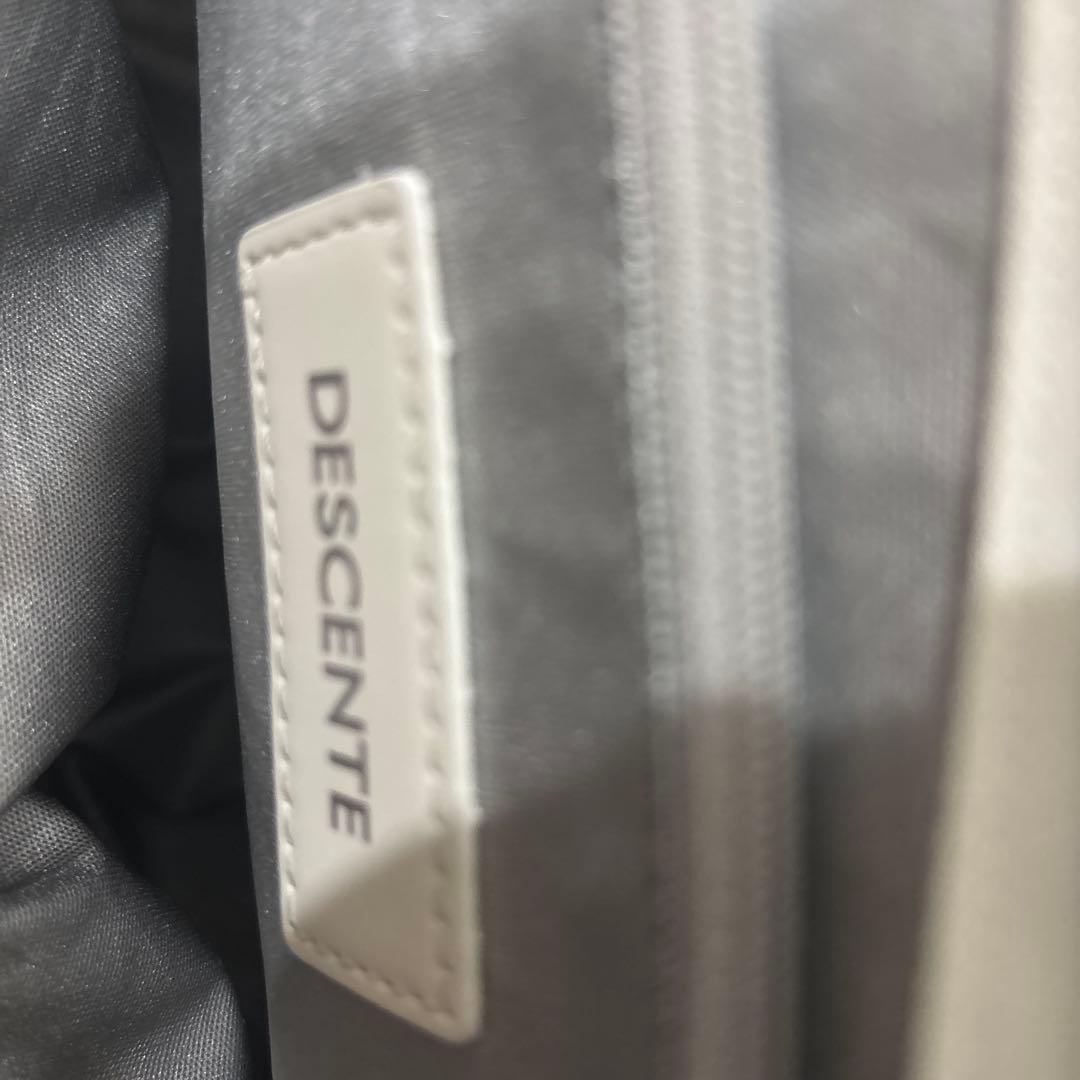 DESCENTE ゴルフバッグ ホワイト