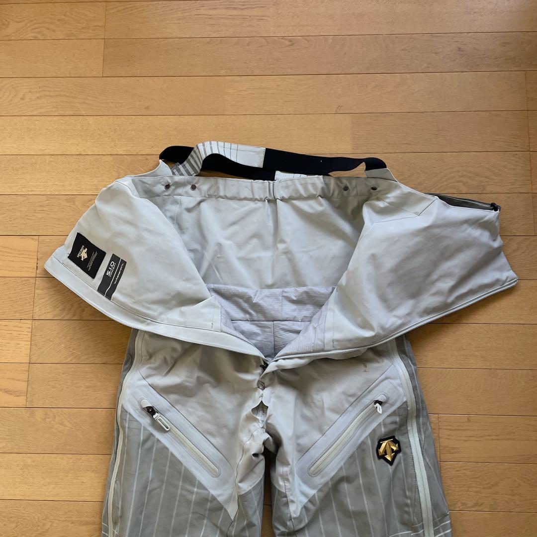 デサント DESCENTE スキーウェア 上下セット デモチーム中古サイズL