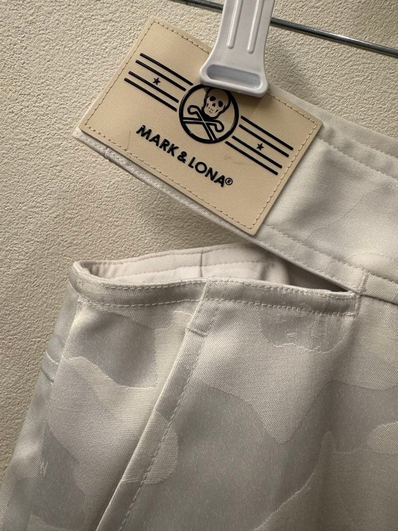 極美品　MARK&LONA スカート　マークアンドロナ　S ゴルフウェアー