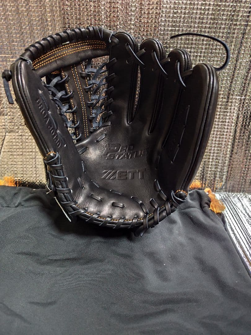 【新品】ZETT 軟式グローブ 黒 専用袋付き