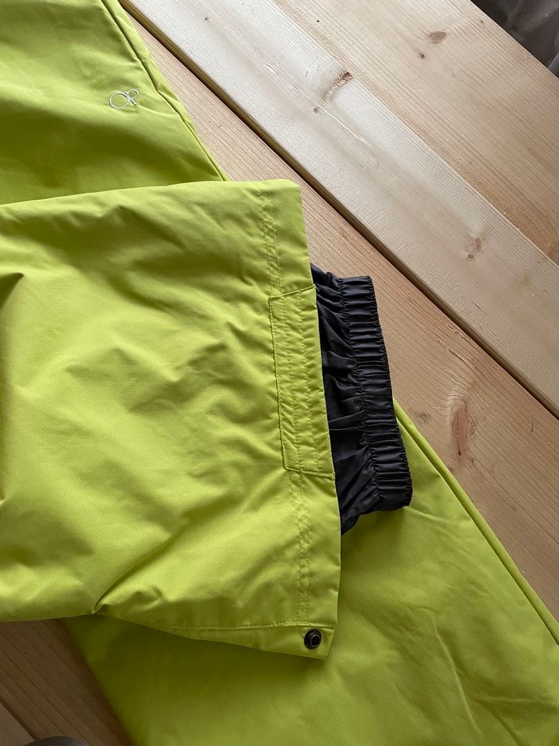 Burtonトップス＆Ｏｐボトムス【Ｍ～L】上下美品セット＋オマケ付き
