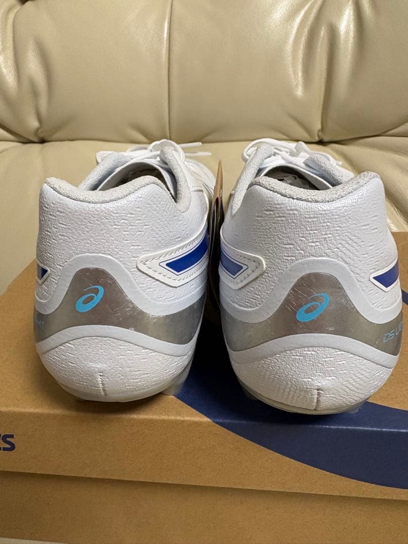新品タグ付 asics DS LIGHT ADVANCE 27.5