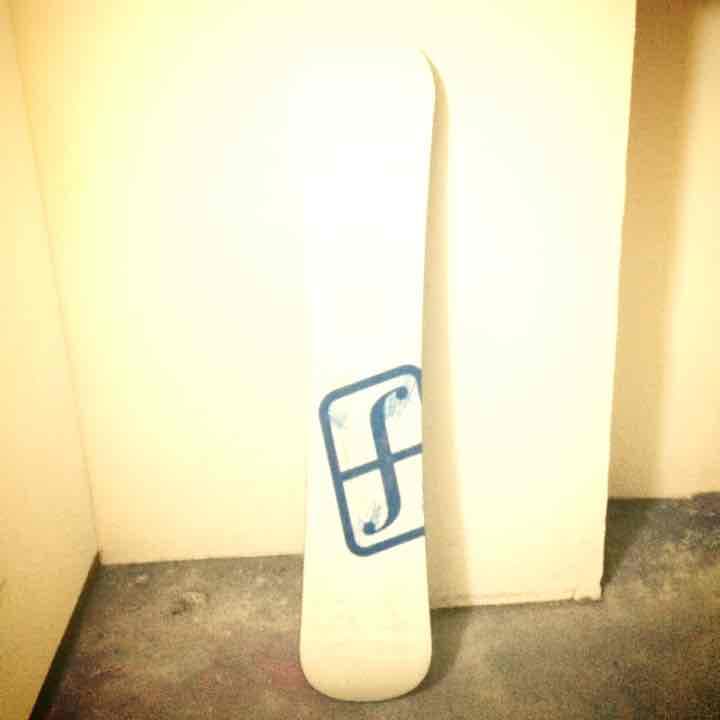 送料込★FORUM★Jp Walker ★147cm☆スノーボード
