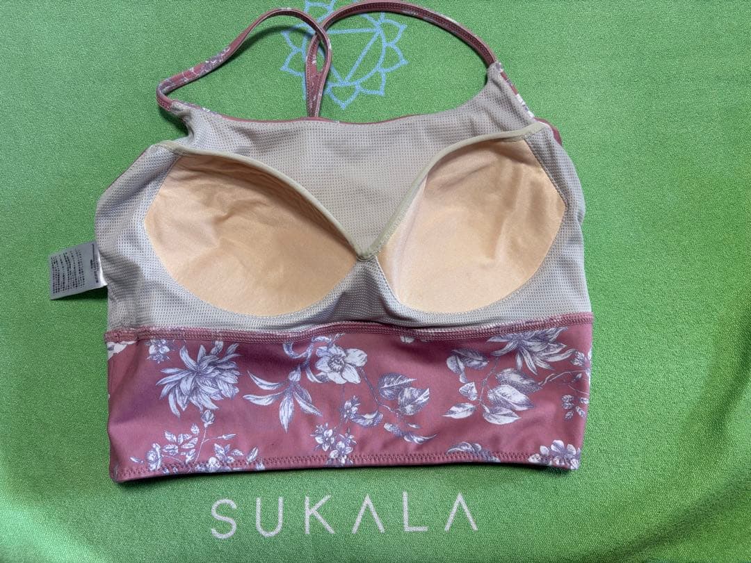 【SUKALA 】ボタニカルガーデン ブラトップ、レギンス Mサイズ