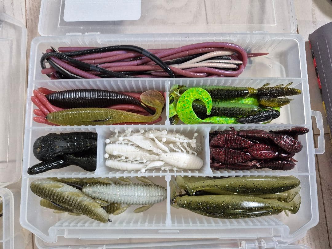 バス釣り　引退セット　まとめ売り　ルアー　ワーム　セット　中古