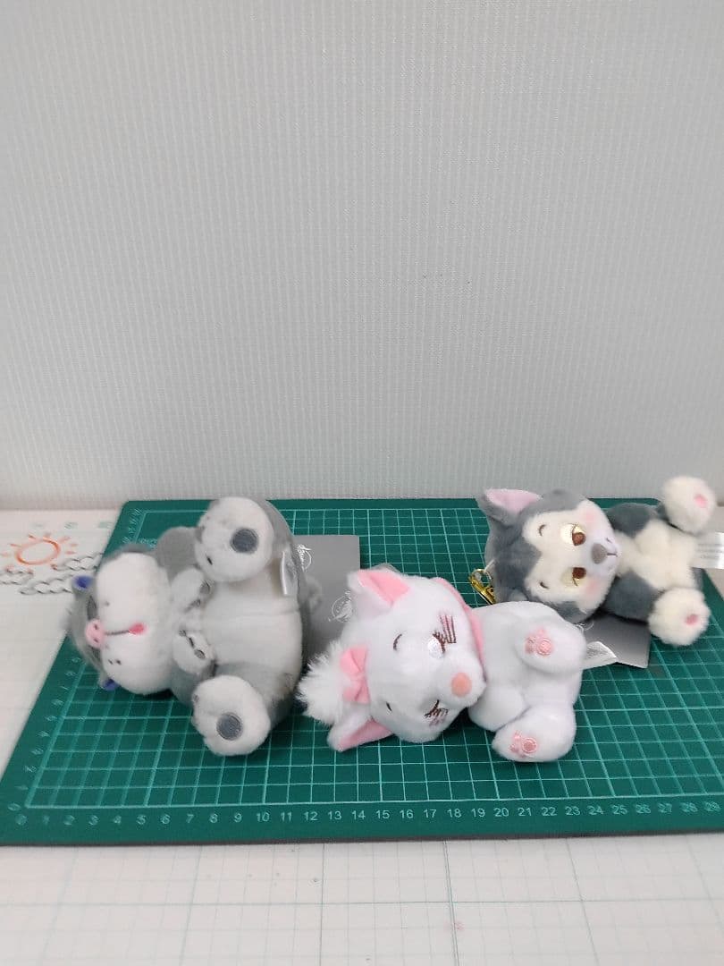 新品❣️Disneyディズニー ウトウトぬいぐるみキーホルダーセット売り