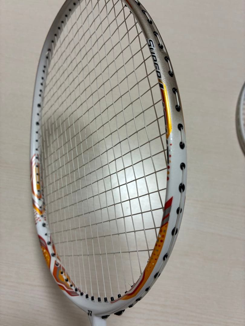 YONEX バトミントンラケット