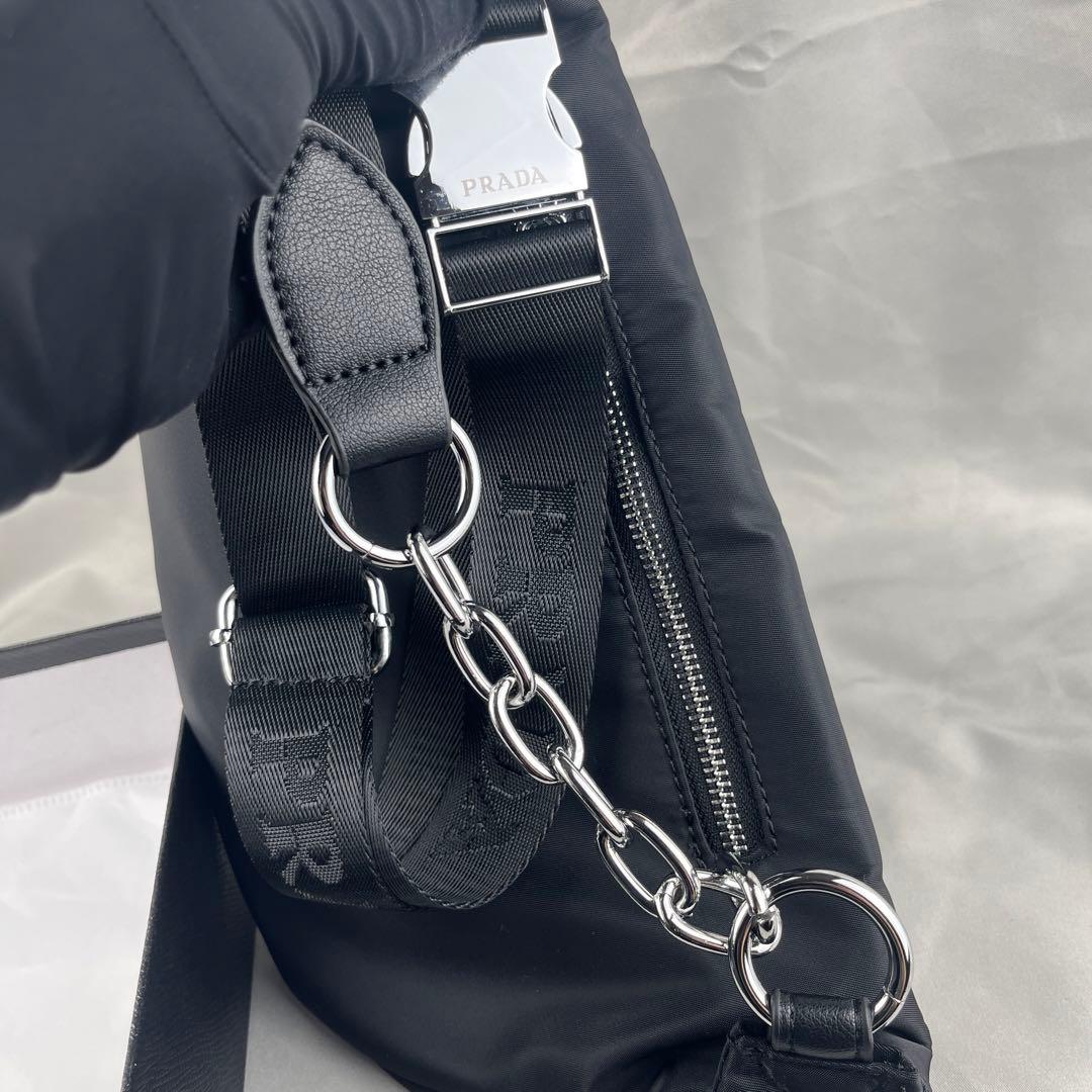 PRADA プラダバッグ ウエストポーチ ショルダーバッグ