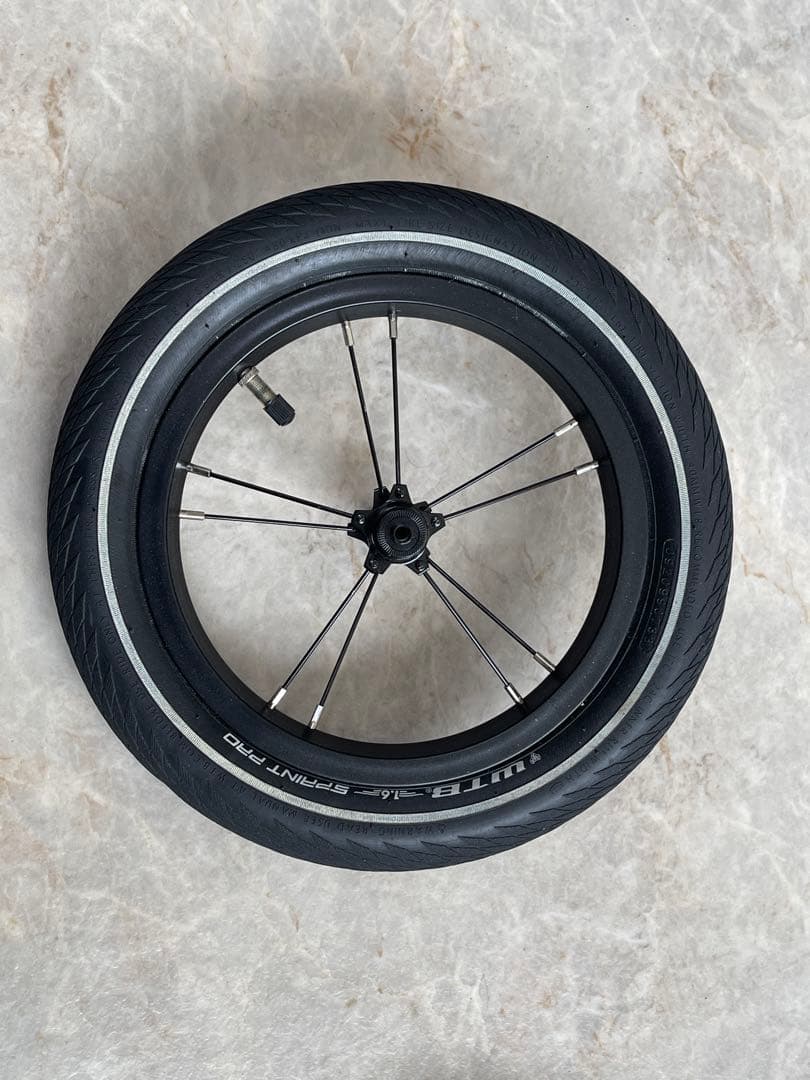 PAPABIKEホイール　12インチ　パパバイク　美品　3回のみ使用　タイヤ付