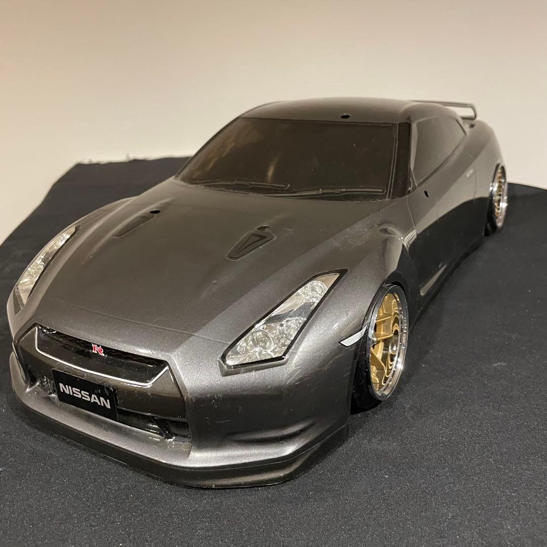 タミヤ　日産　スカイライン R35　 1/10ラジコン　ボディ　塗装済み