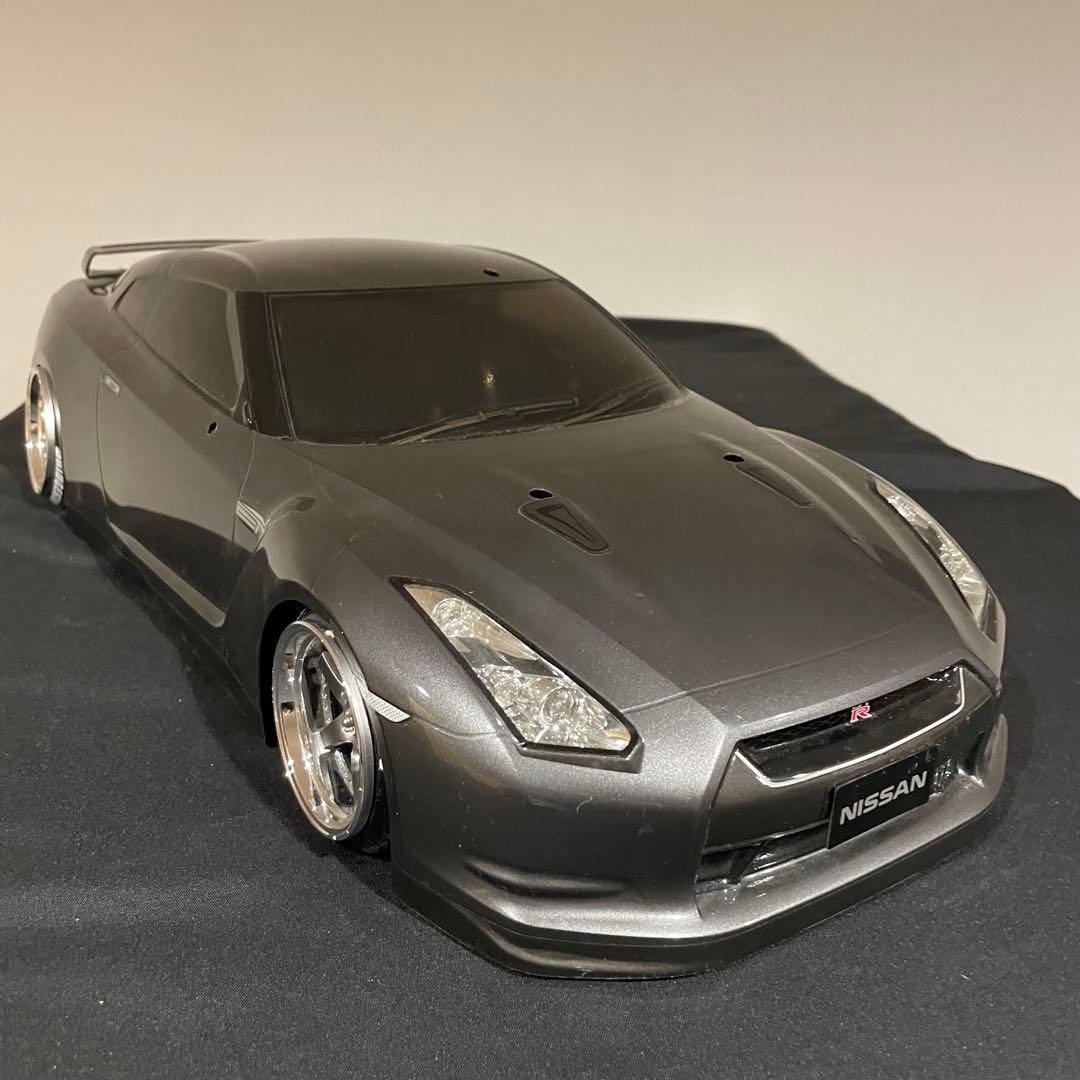 タミヤ　日産　スカイライン R35　 1/10ラジコン　ボディ　塗装済み
