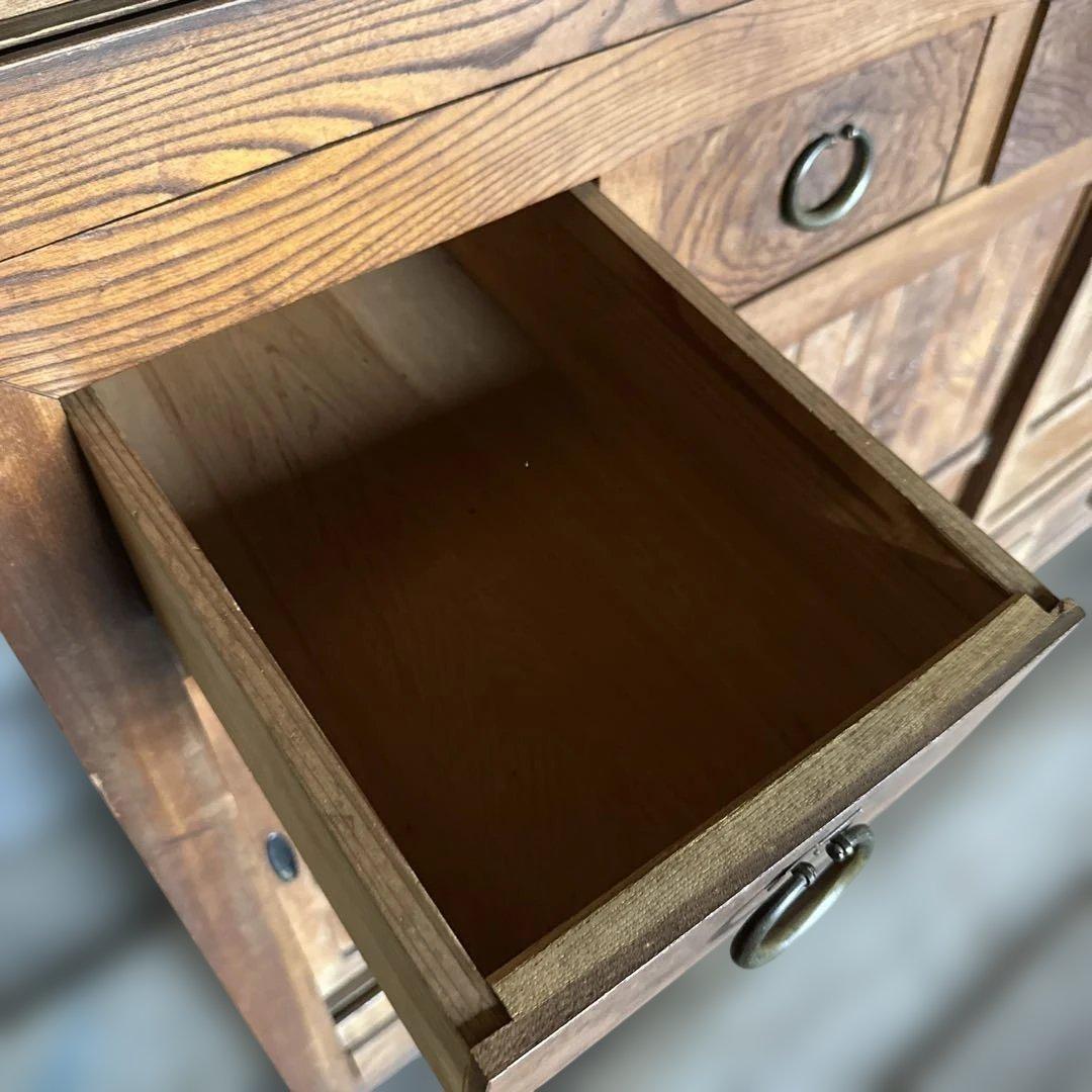 ヴィンテージ素晴らしい木製収納キャビネット 引き出し多数食器棚に❣️素敵すぎる‼️