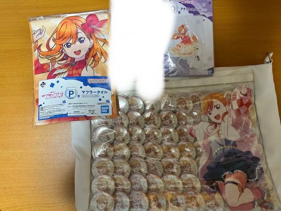 澁谷かのん痛バッグラブライブスーパースターA3サイズ2ndLIVE缶バッジ70個