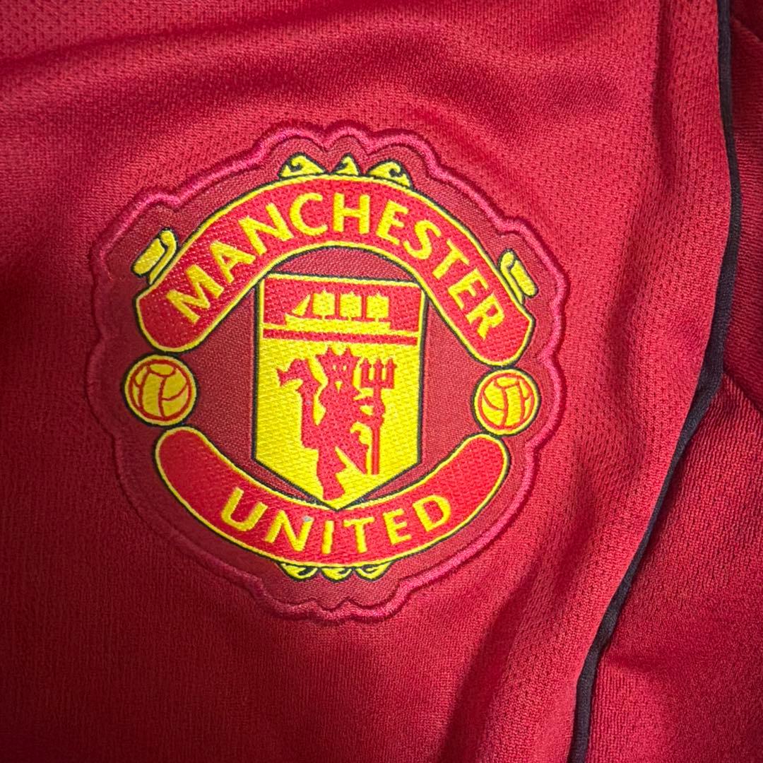 Manchester United adidas 長袖シャツ  2026