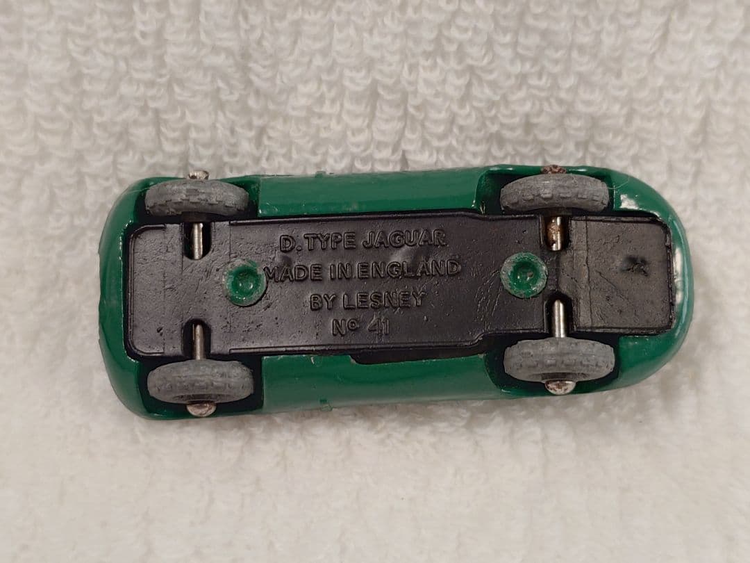 MATCHBOX No.41 JAGUAR D Type ※タイヤはメタル